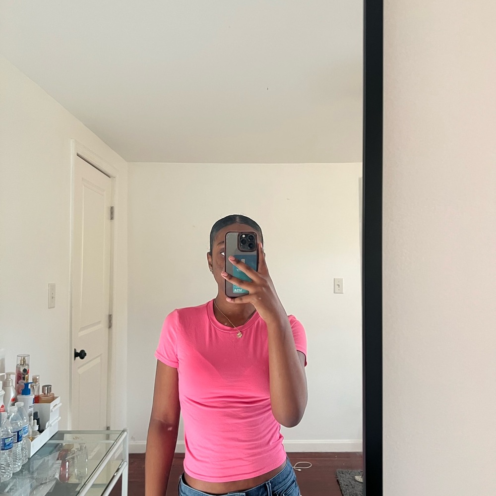 SHEIN Bright Pink Short Sleeve Tee